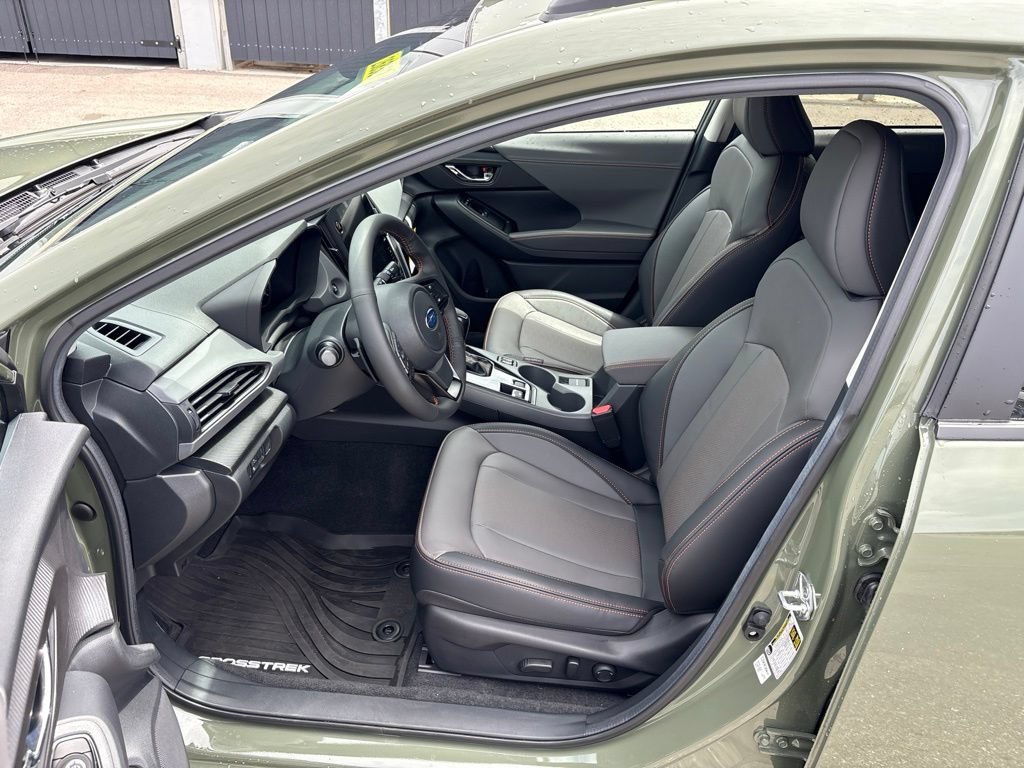New 2026 Subaru Crosstrek 2.5i Limited w/ Crosstrek Mirror Package AWD/4WD image 9