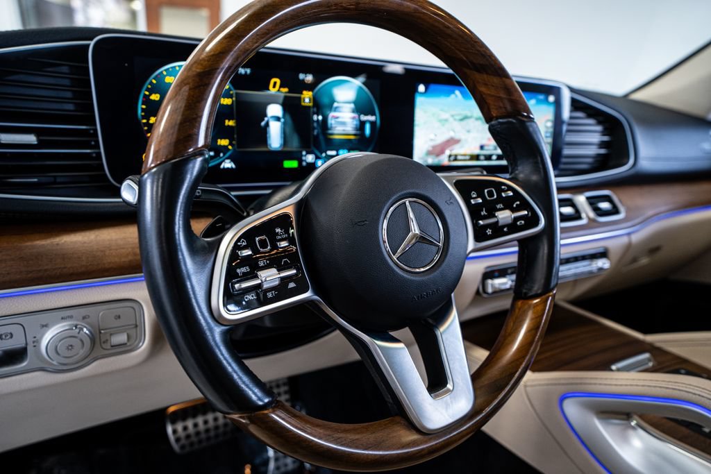 Used 2023 Mercedes-Benz GLS 580 4MATIC image 30