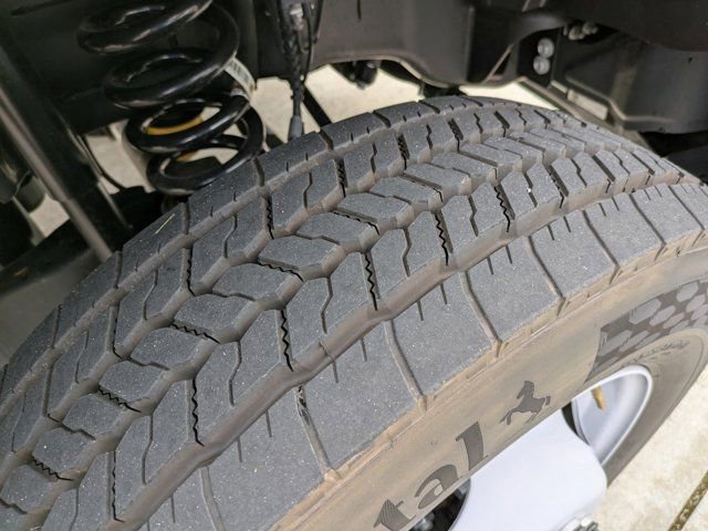 Certified 2024 Ford F550 4x4 Regular Cab Super Duty image 13