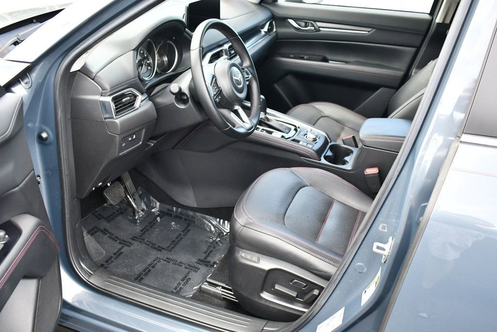 Used 2022 MAZDA CX-5 Carbon Edition image 14