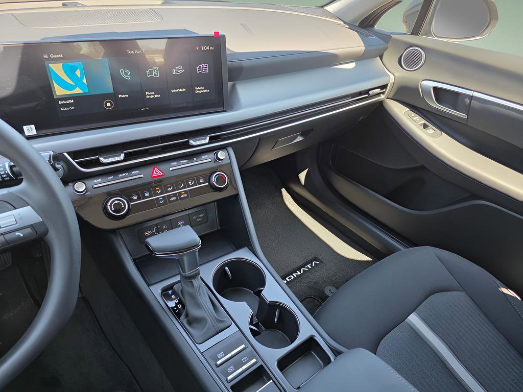 New 2026 Hyundai Sonata SE FWD image 17