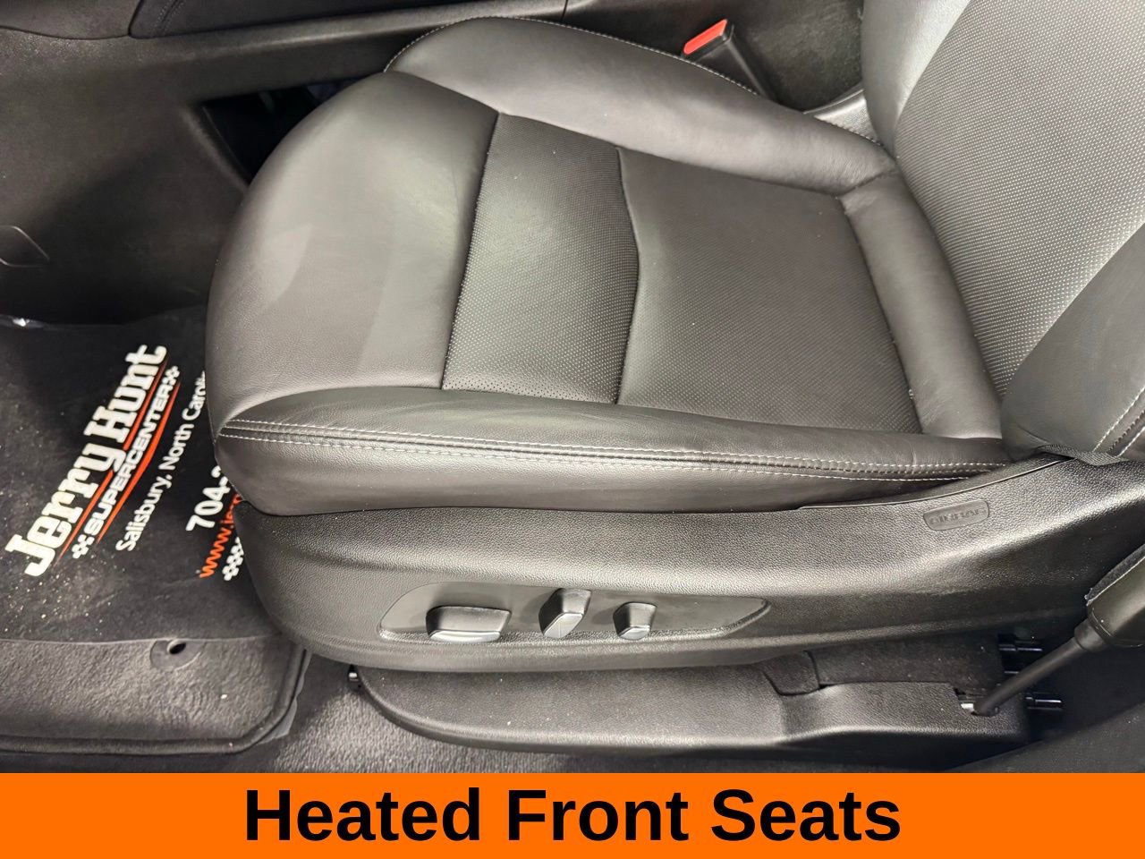 Used 2025 Cadillac XT5 Premium Luxury image 12