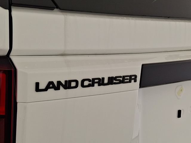 New 2027 Toyota Land Cruiser AWD/4WD image 24