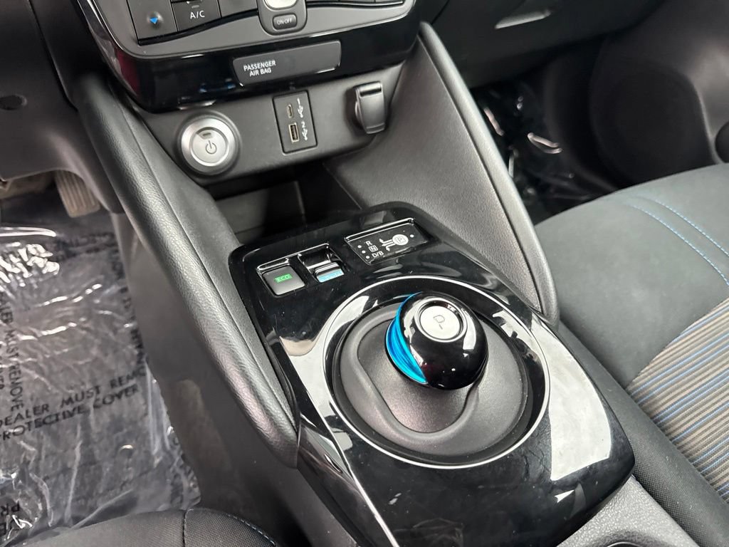 Used 2020 Nissan Leaf SV Plus w/ SV Plus Technology Package FWD image 7
