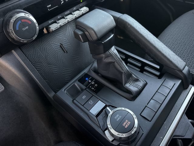 Used 2026 Toyota 4Runner SR5 AWD/4WD image 19