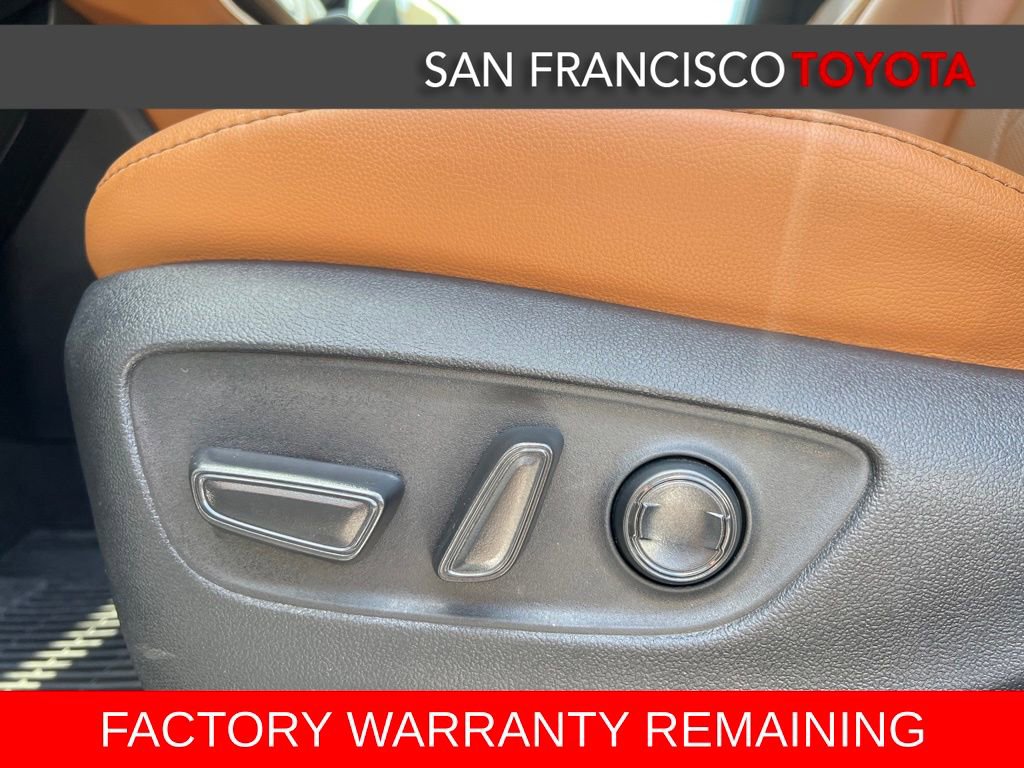 Used 2023 Toyota Highlander Platinum FWD image 12