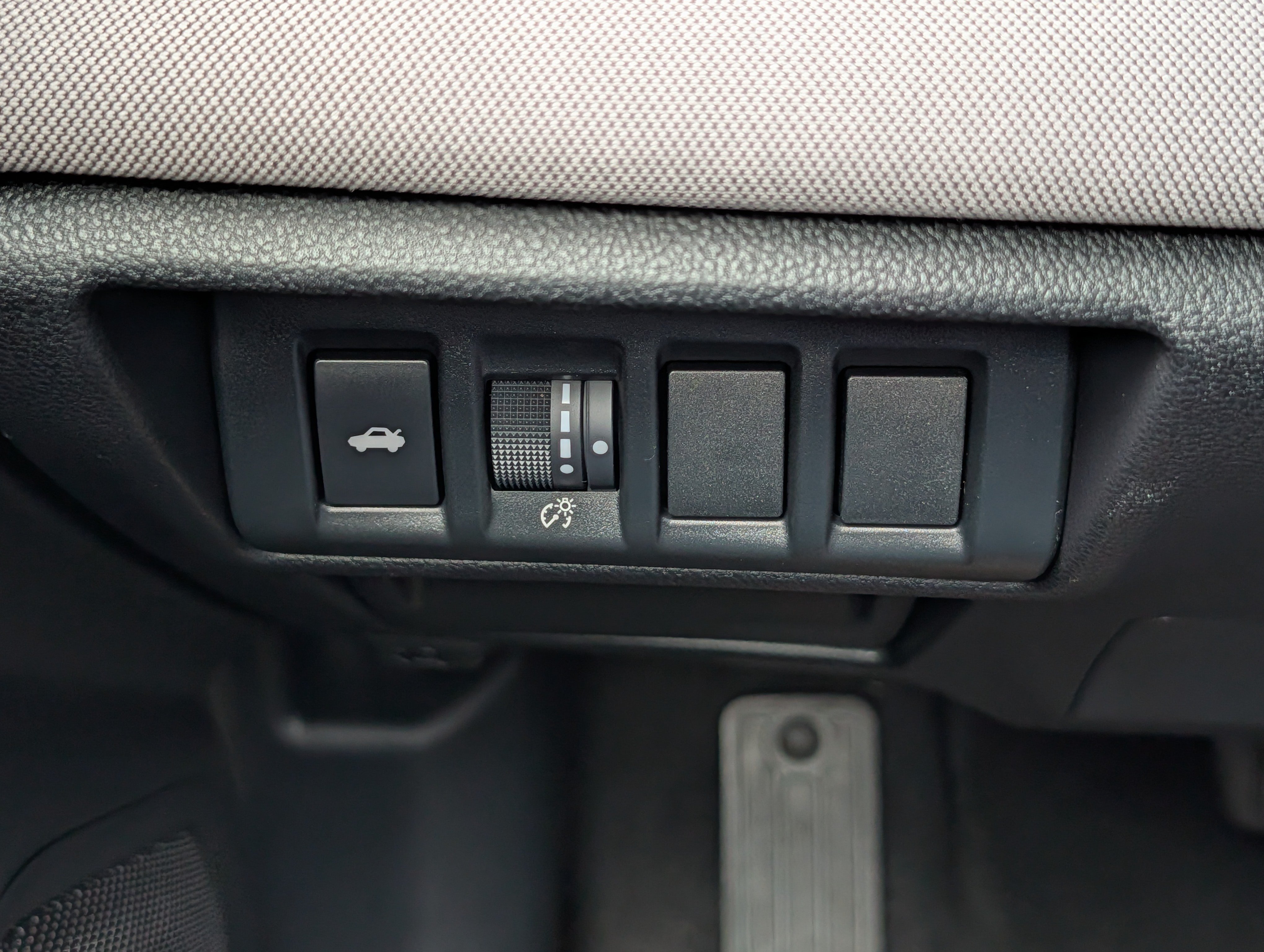 Certified 2025 Subaru Legacy Premium AWD/4WD image 26