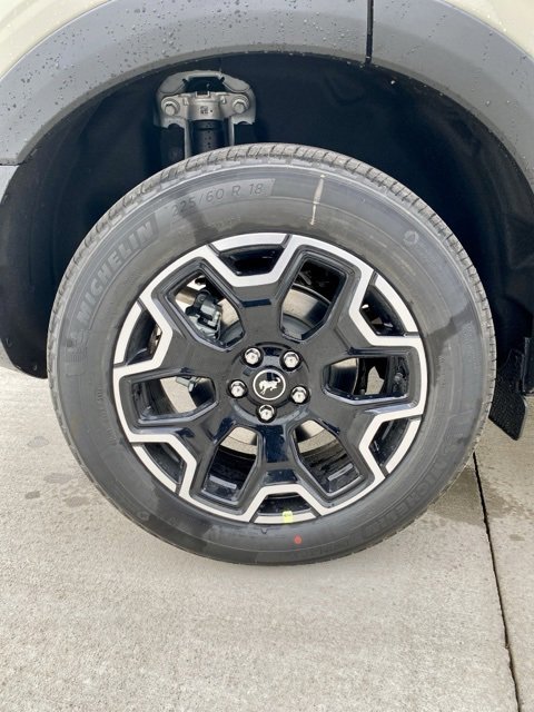 New 2025 Ford Bronco Sport Outer Banks w/ Outer Banks Tech Package+ image 9