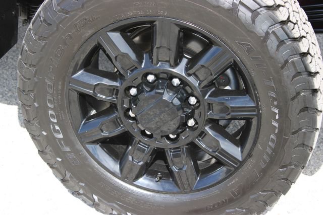 Used 2024 GMC Sierra 2500 Denali Ultimate image 18