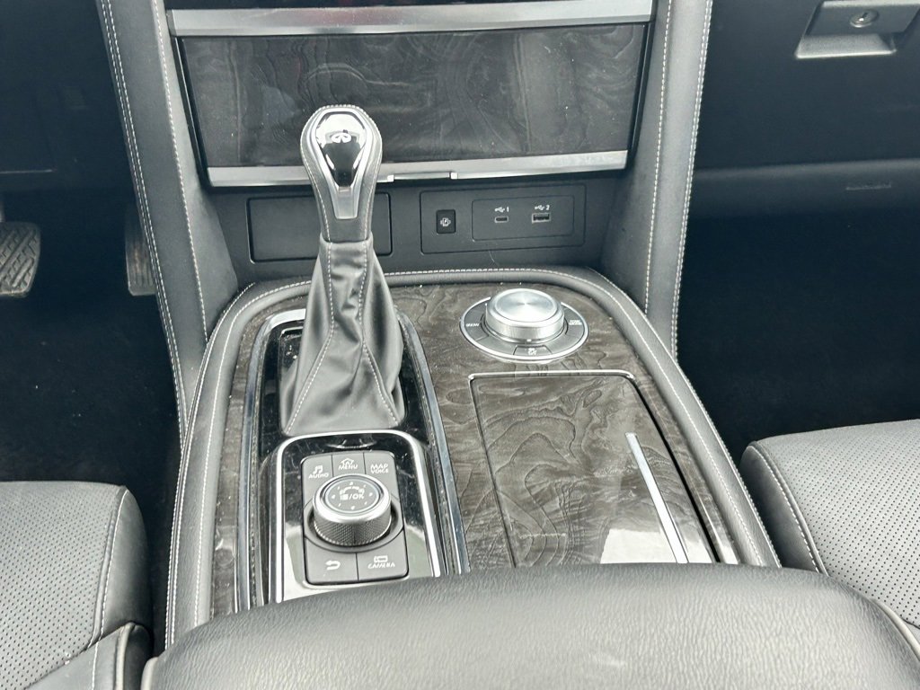 Used 2024 INFINITI QX80 Luxe image 16