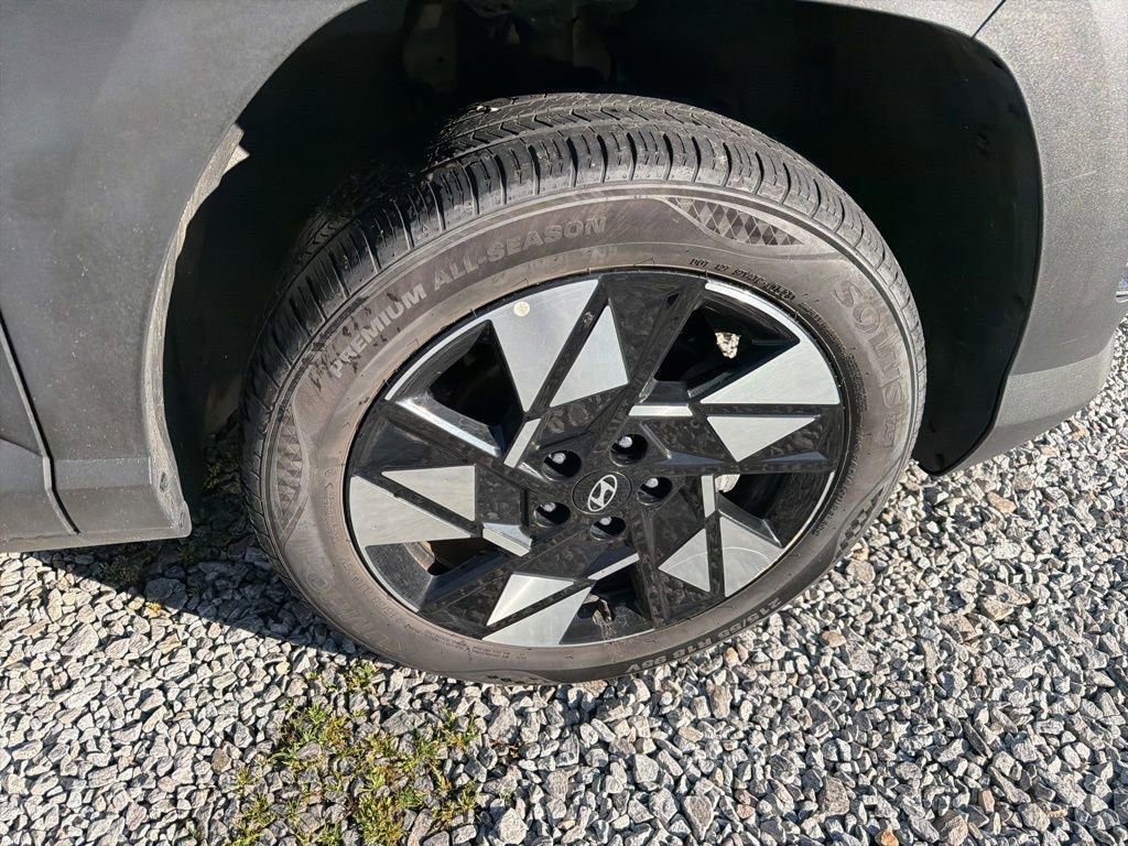 Used 2025 Hyundai Kona SEL image 16