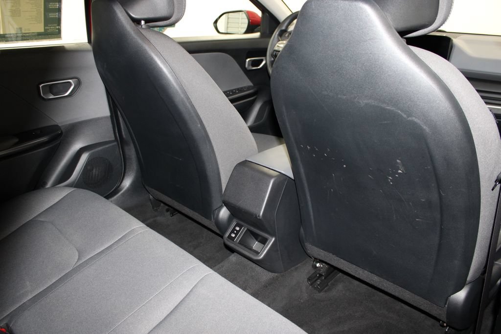 Used 2025 Kia K4 FWD image 28