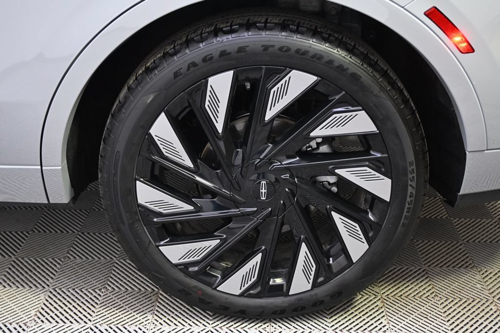 New 2026 Lincoln Nautilus Black Label w/ Jet Appearance Package AWD/4WD image 20