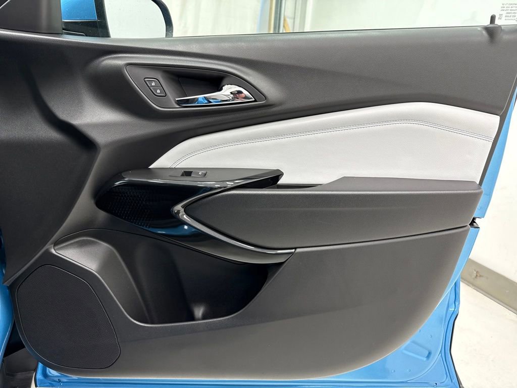 New 2026 Chevrolet Trax LT image 8