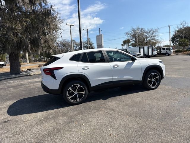 New 2026 Chevrolet Trax RS image 14