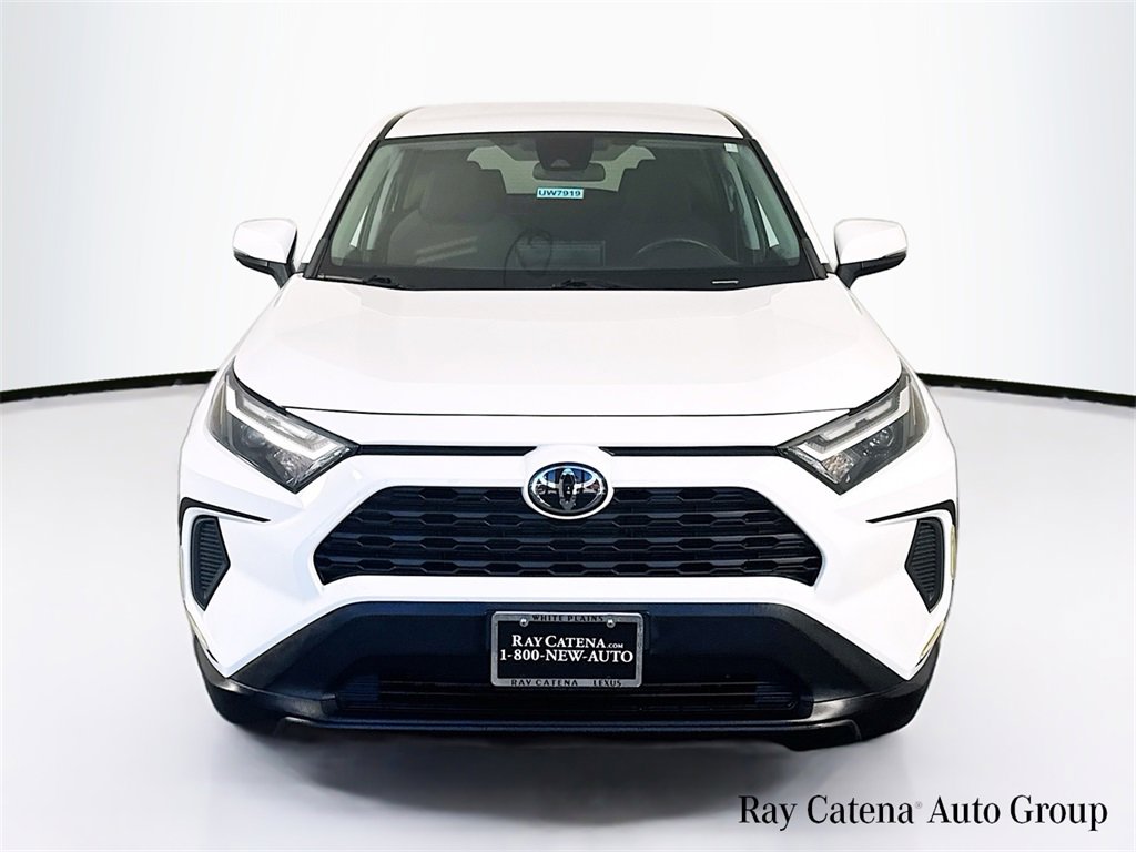 Used 2023 Toyota RAV4 LE image 2