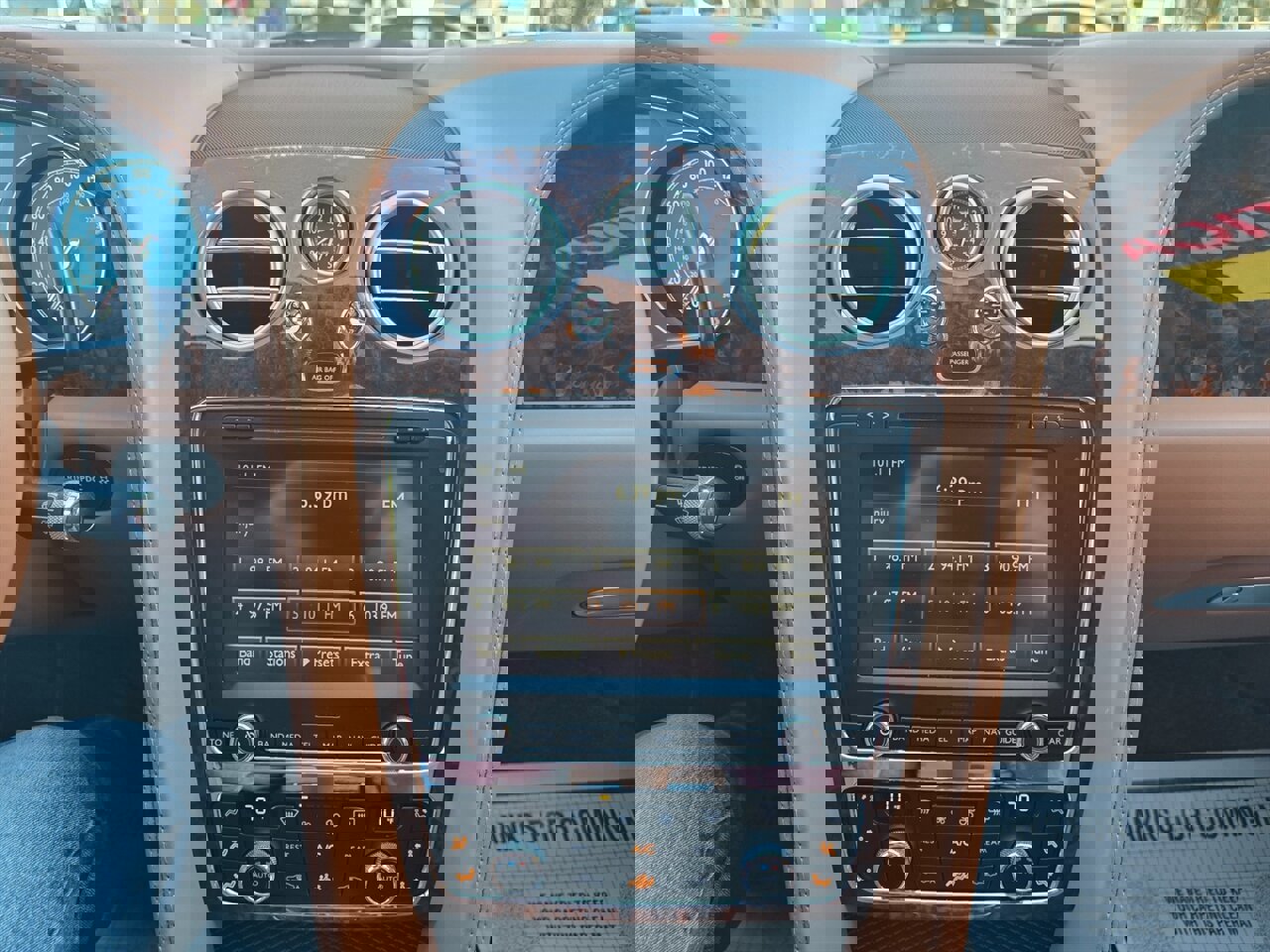 Used 2014 Bentley Flying Spur W12 image 11