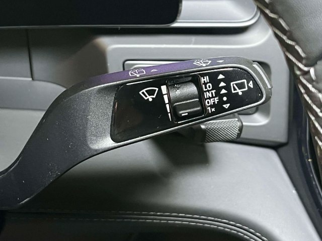 New 2026 Porsche Cayenne Electric AWD/4WD image 47