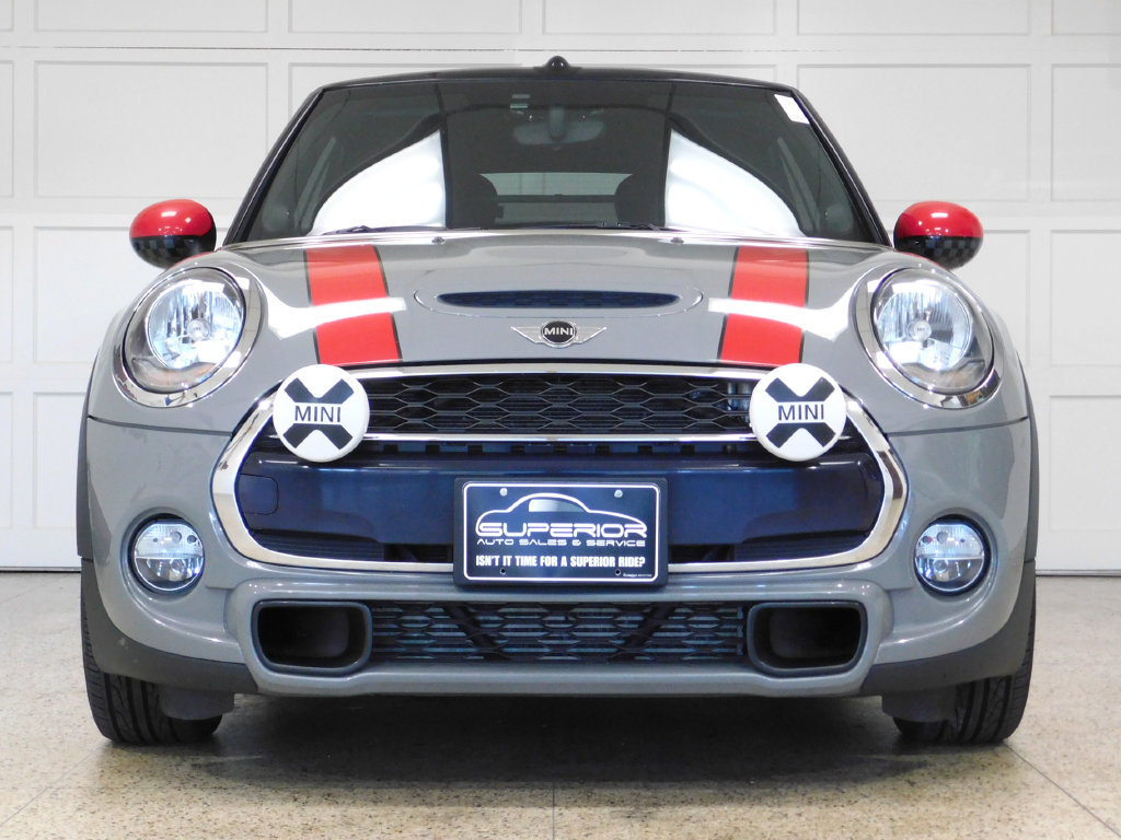 Used 2017 MINI Cooper S FWD image 4