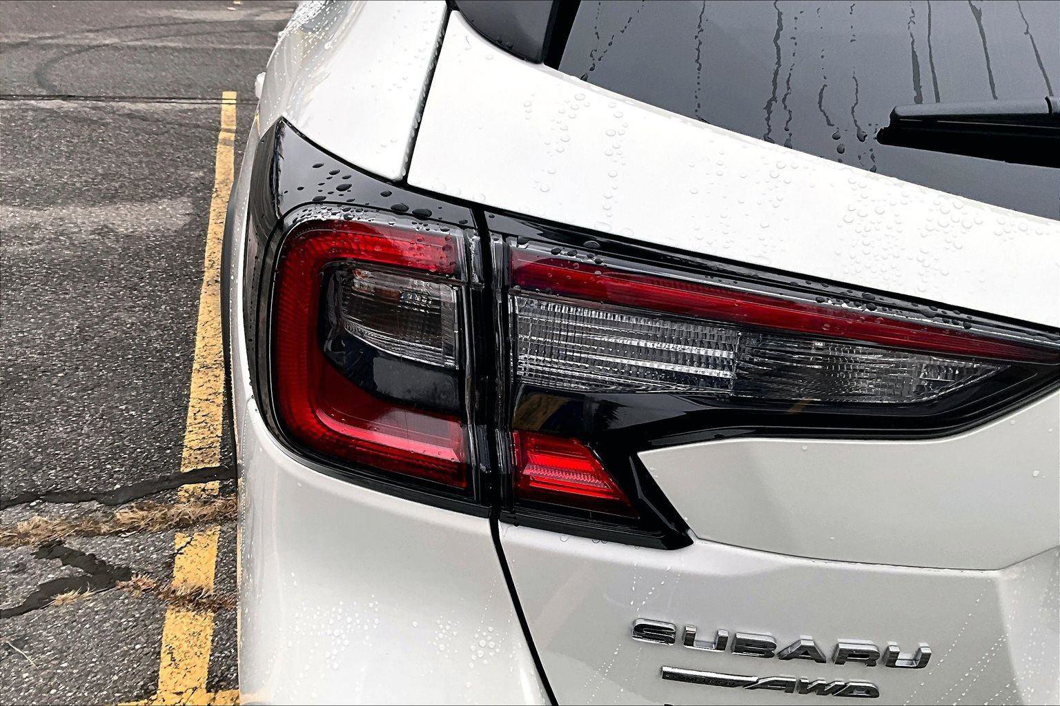 Used 2025 Subaru Outback Premium image 33