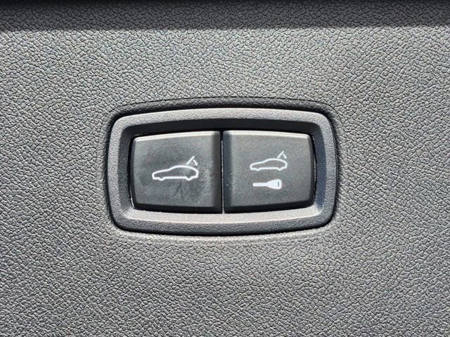 Used 2024 Porsche Cayenne image 18