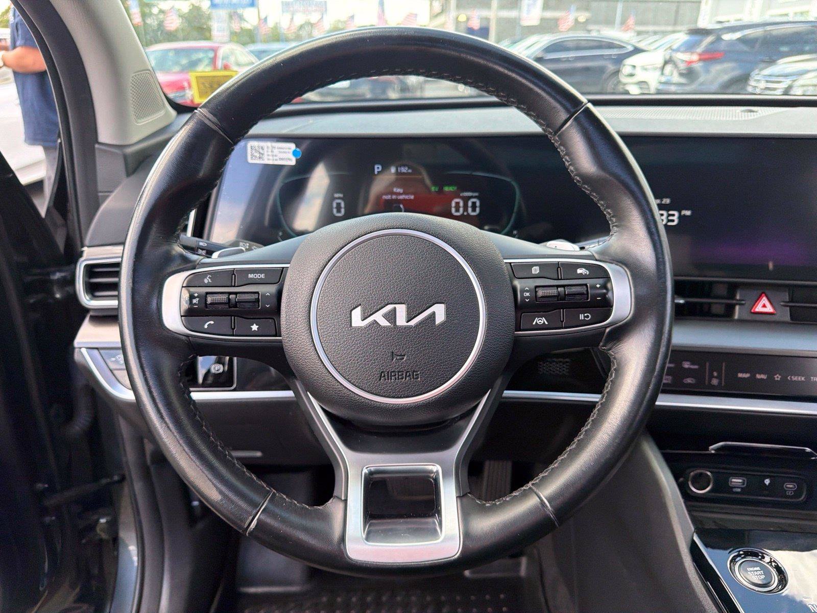 Used 2024 Kia Sportage EX w/ EX Premium Package AWD/4WD image 31