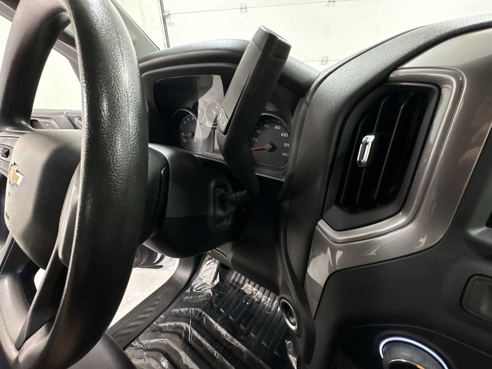 Used 2023 Chevrolet Silverado 1500 W/T w/ Trailering Package AWD/4WD image 21