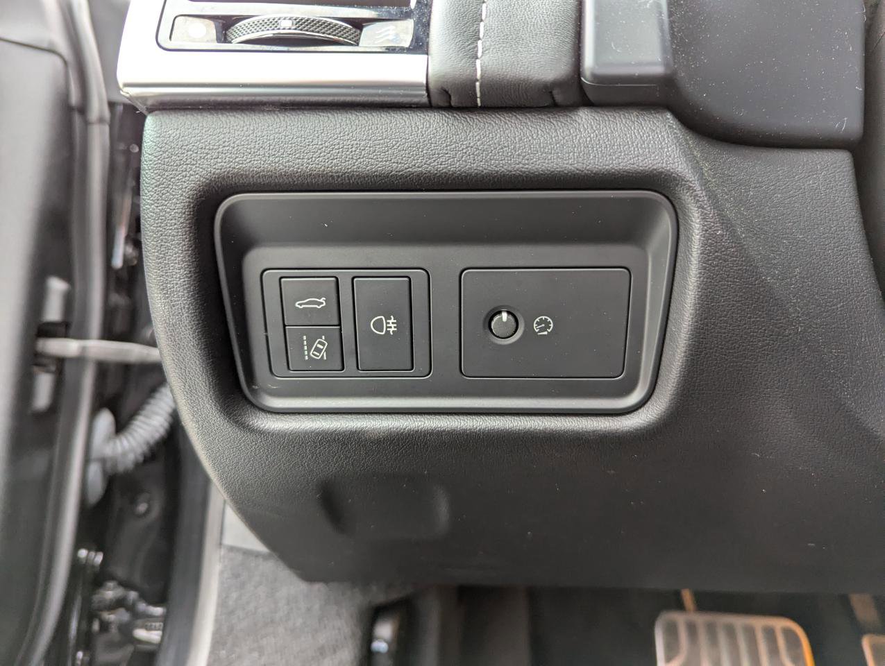 Used 2021 Jaguar F-TYPE First Edition RWD image 15