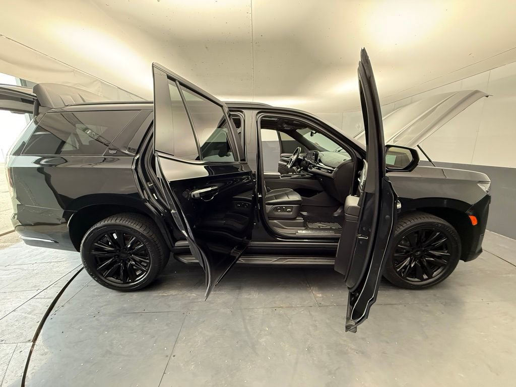 Used 2021 Cadillac Escalade Sport image 16