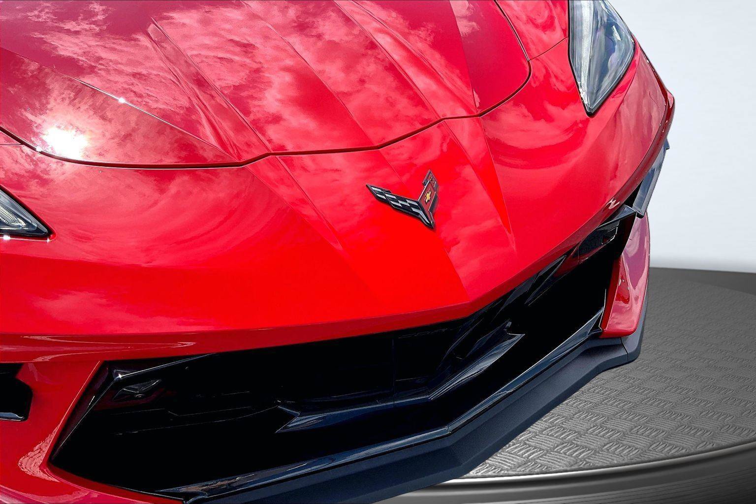 Used 2020 Chevrolet Corvette Stingray Premium Cpe w/ 3LT Preferred Equipment Group RWD image 26