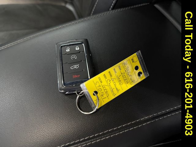 Used 2024 Jeep Grand Cherokee L Altitude image 26