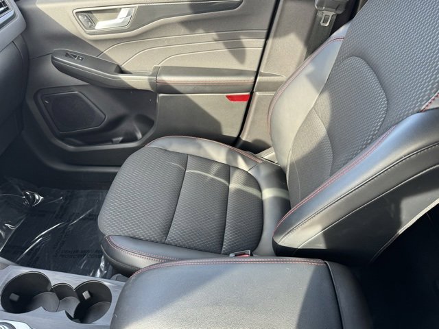 Certified 2023 Ford Escape ST-Line w/ Tech Pack #1 image 22