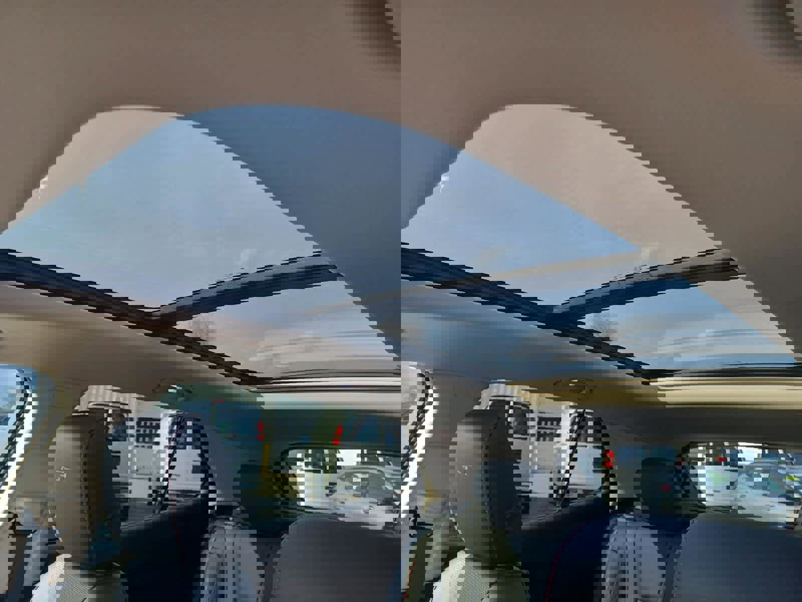 Used 2022 Buick Envision Essence w/ Technology Package II image 22