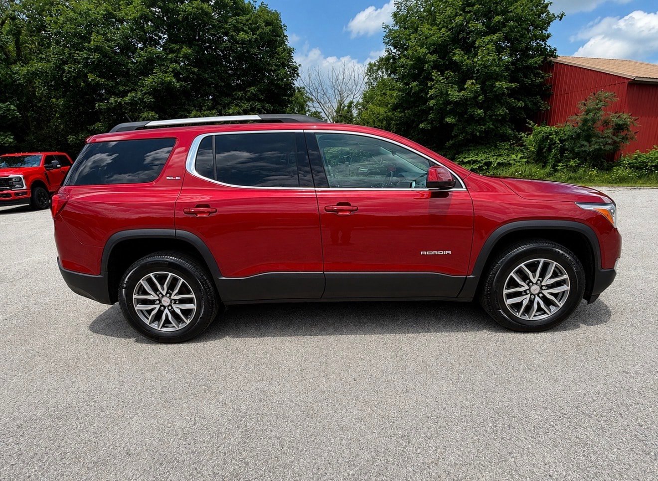 Used 2019 GMC Acadia SLE AWD/4WD image 7