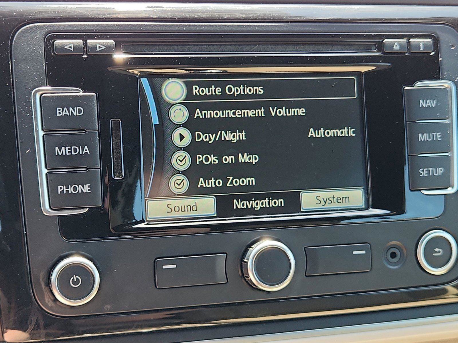 Used 2013 Volkswagen Beetle 2.5 image 21