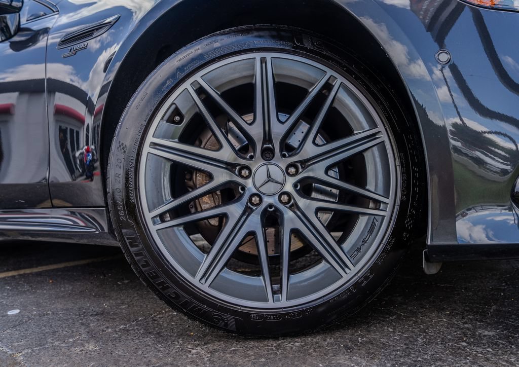 Used 2023 Mercedes-Benz AMG GT 43 image 31