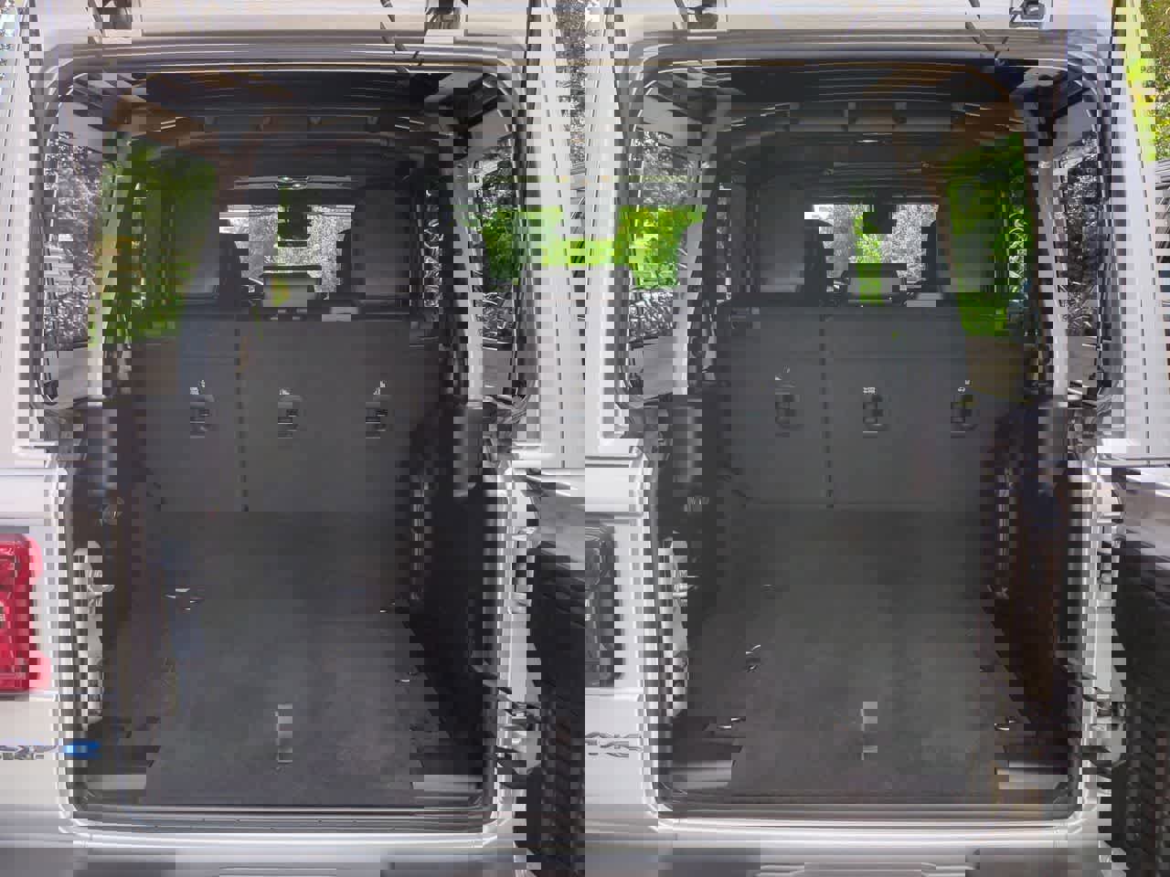 Used 2022 Jeep Wrangler Unlimited Rubicon 4xe w/ Safety Group image 35