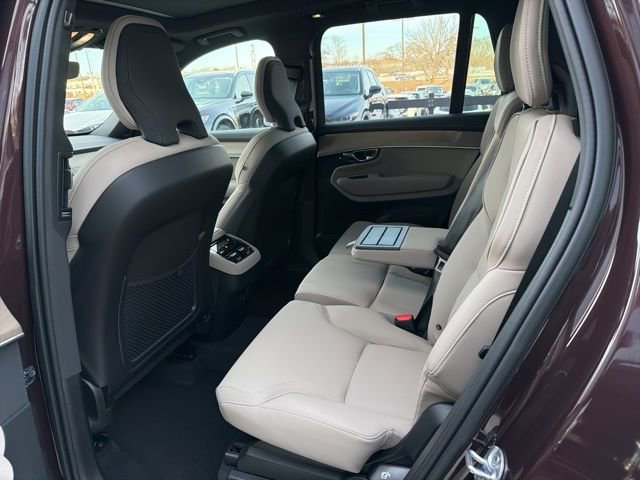 New 2026 Volvo XC90 B6 Plus w/ Protection Package Premier AWD/4WD image 7