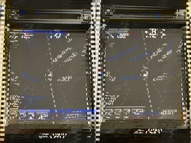 Used 2014 Toyota Tundra Limited w/ Limited Premium Package image 12