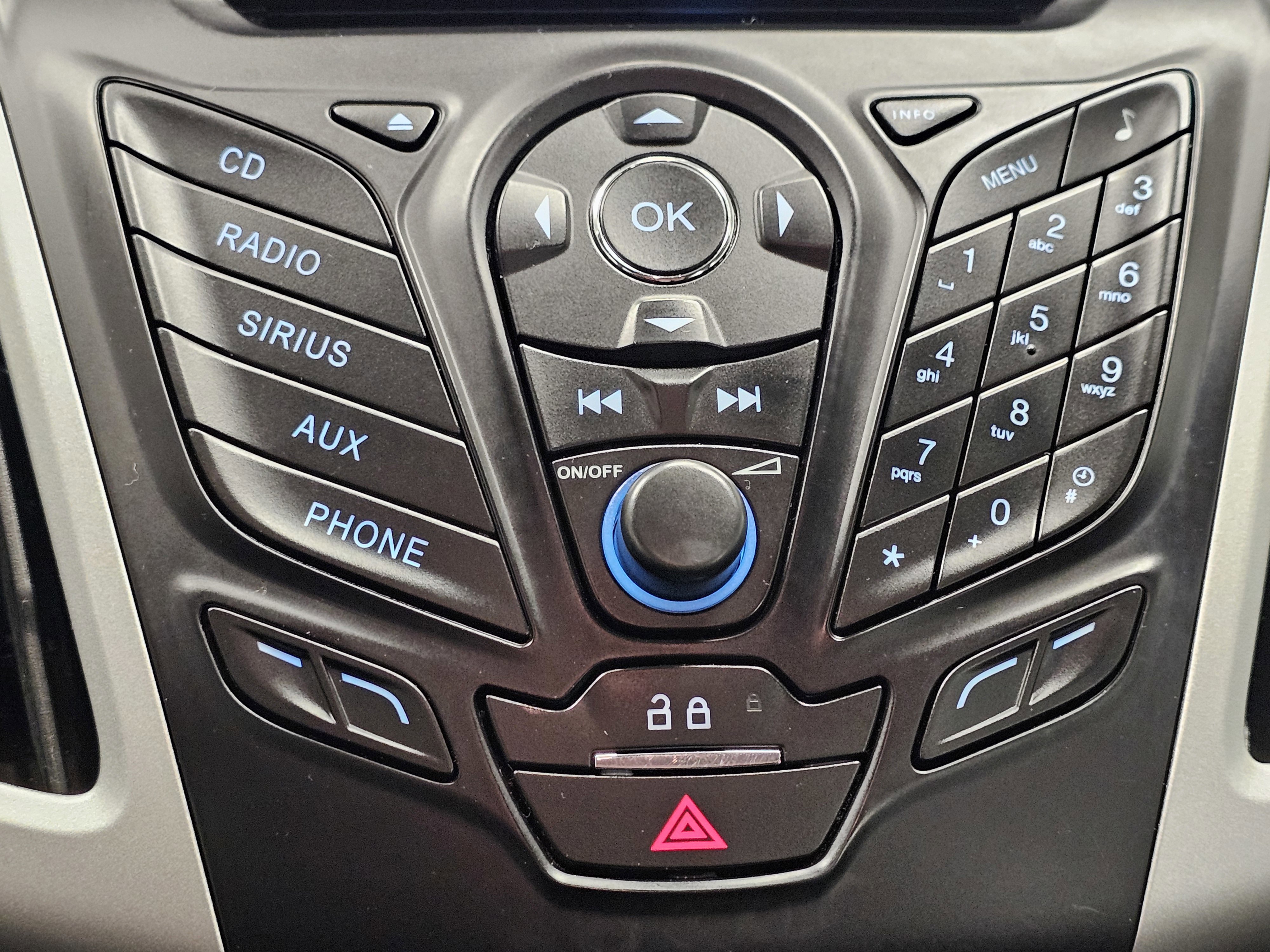 Used 2012 Ford Focus SE image 22