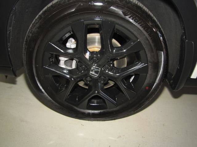 Certified 2025 Honda HR-V Sport image 24
