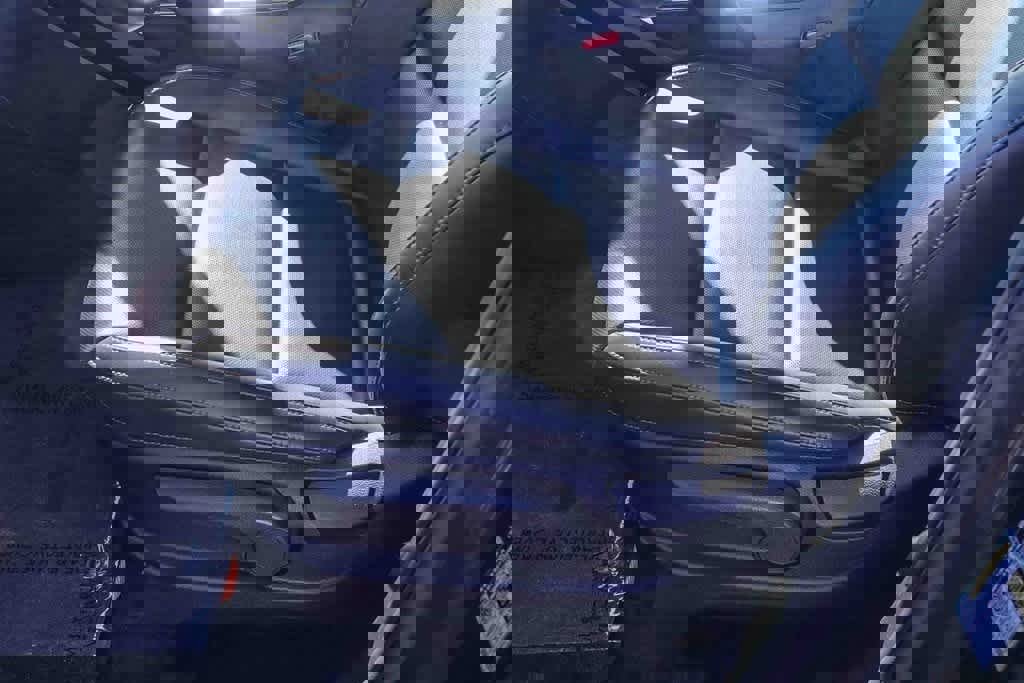 Certified 2024 Kia Telluride LX image 20