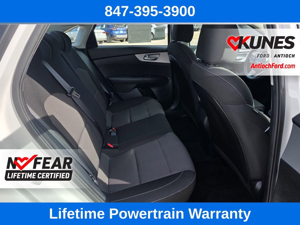 Used 2023 Kia Forte LXS w/ LXS Technology Package image 28