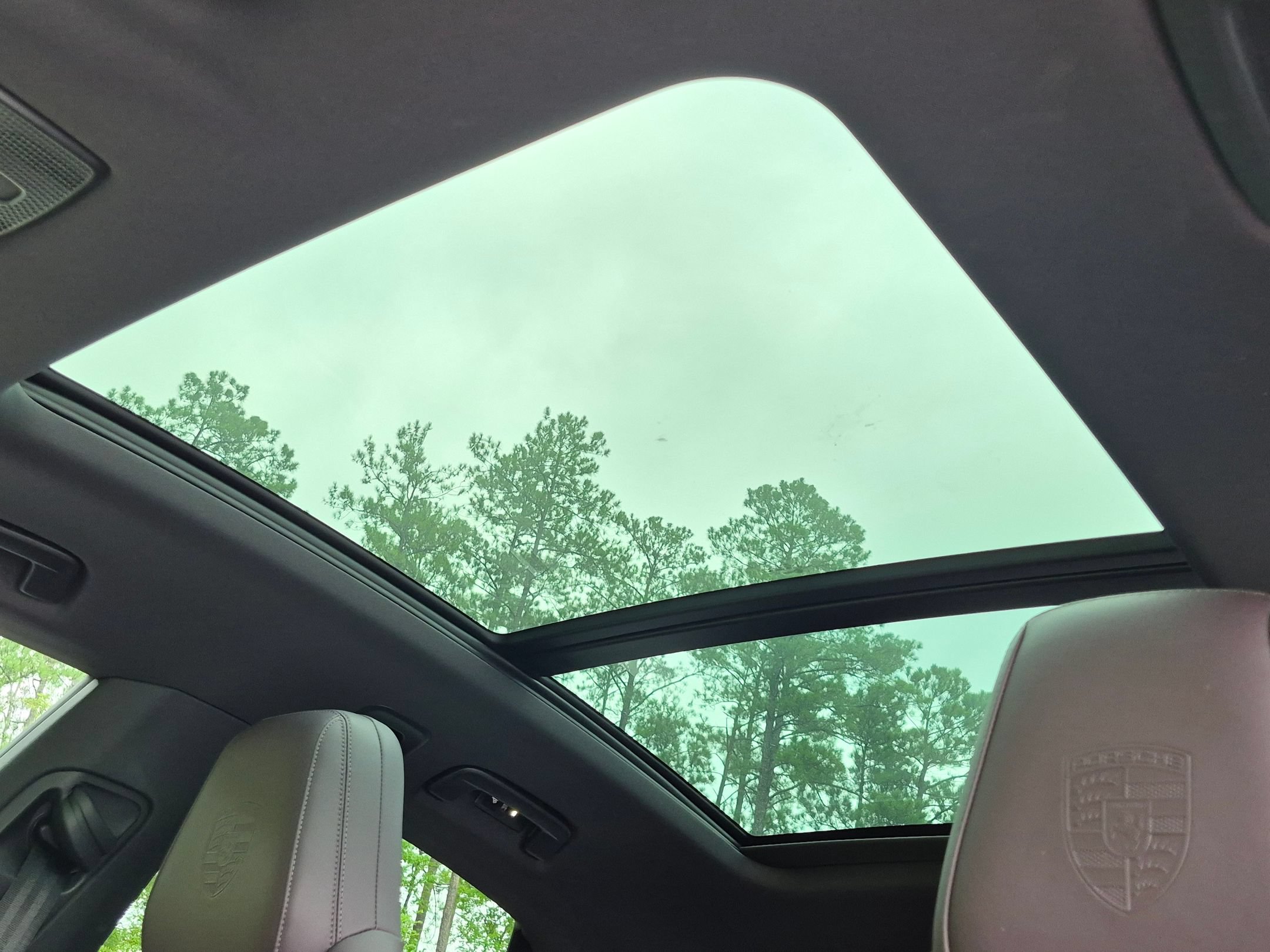 Certified 2025 Porsche Macan 4 Electric AWD/4WD image 21