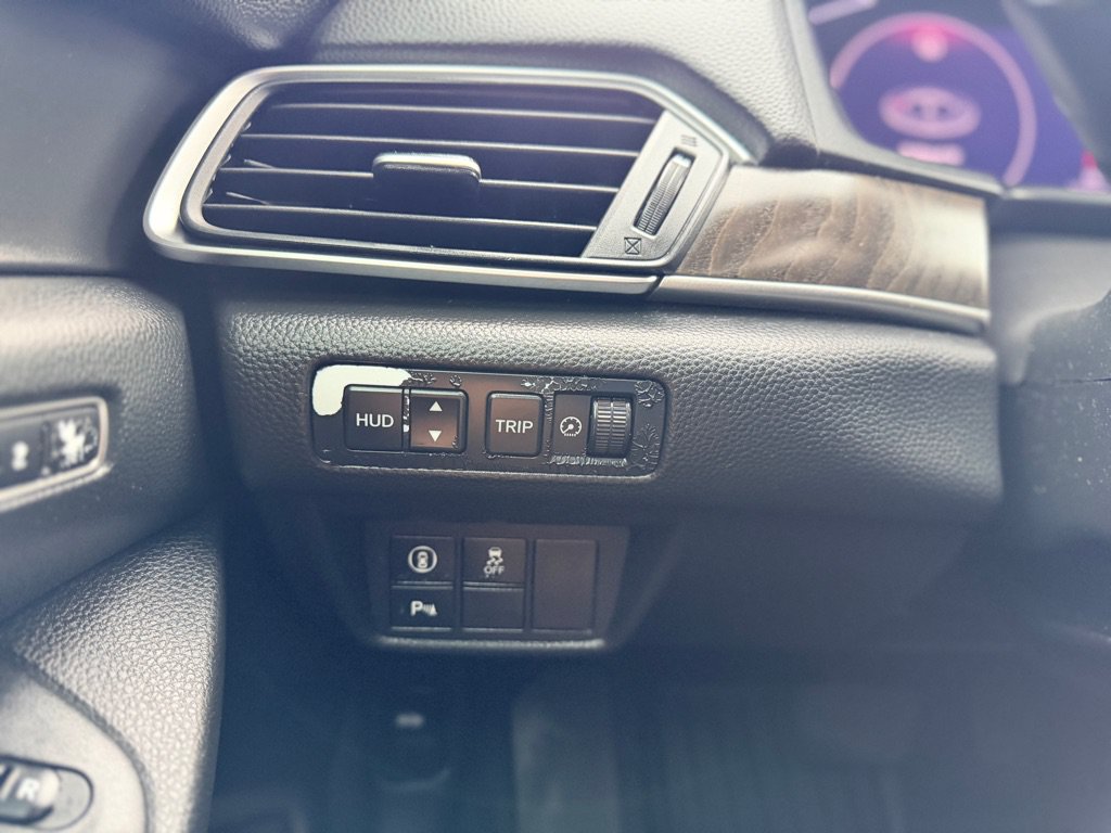 Used 2018 Honda Accord Touring image 28
