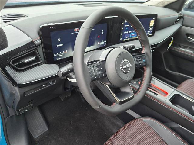 New 2027 Nissan Kicks SR FWD image 3