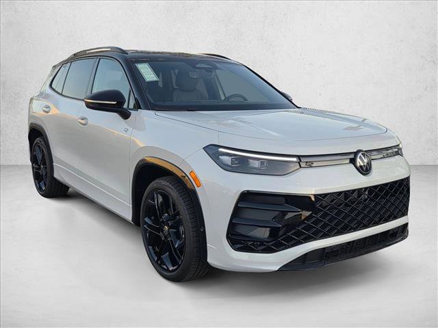 New 2026 Volkswagen Tiguan SE R-Line image 7