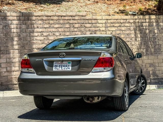 Used 2006 Toyota Camry LE FWD image 18