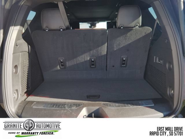 Used 2023 GMC Yukon Denali Ultimate AWD/4WD image 24