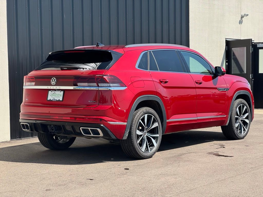 Used 2025 Volkswagen Atlas Cross Sport SEL Premium R-Line image 4